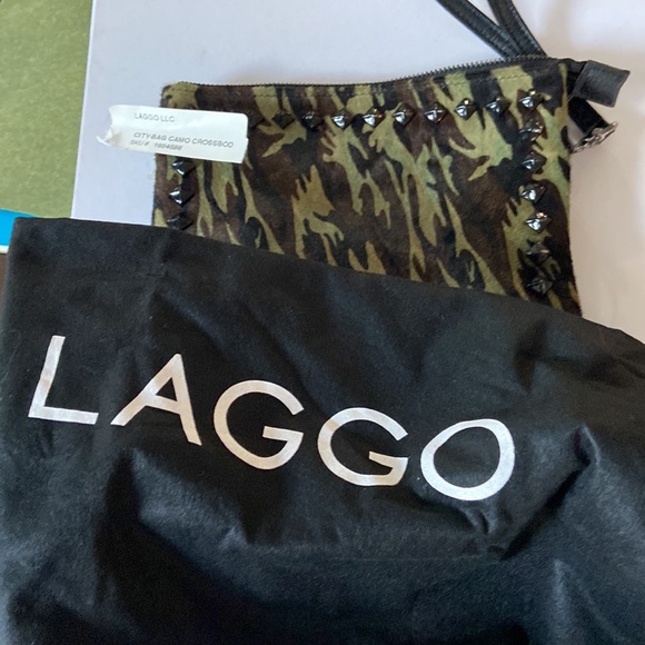 New Laggo Camo Crossbody bag. - Picture 3 of 4
